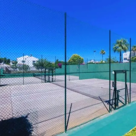 Precioso Junto Al Mar Con Piscinas Y Parking * Marbella